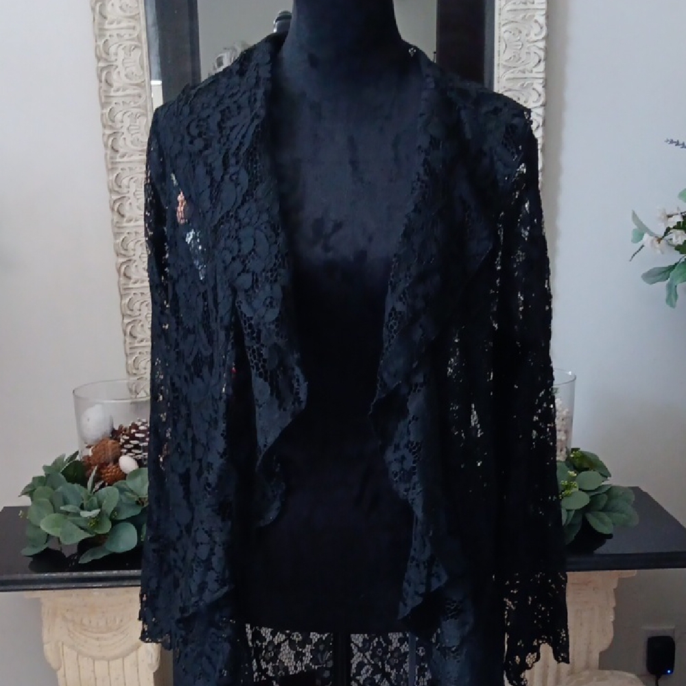Chic Black Lace Women's Robe - Picture 9 of 12
